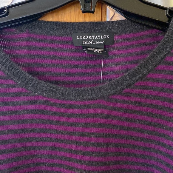 NWT Lord & Taylor crew neck cashmere sweater - Picture 3 of 4